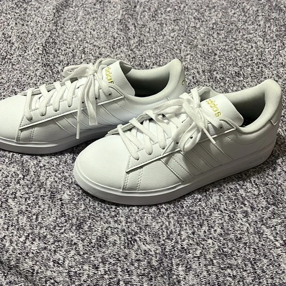 White Adidas Shoes - Picture 3 of 4